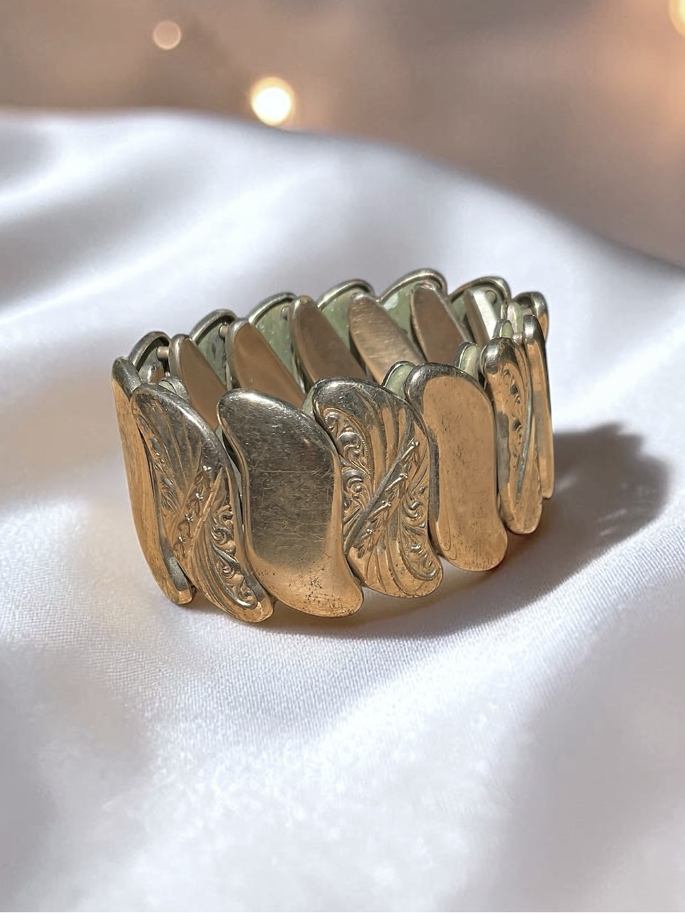 🌺Vintage Bugbee & Niles Expansion  Bracelet